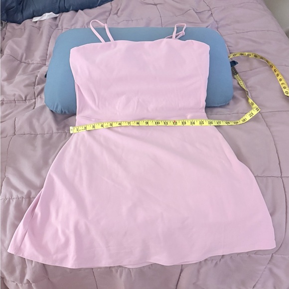 ALO YOGA - Alosoft Courtside Tennis Dress (Sugarplum) - Picture 7 of 13